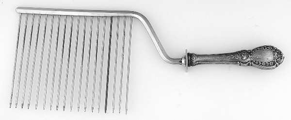 BLS16 (Sterling) Cake Breaker with Silverplate Prongs