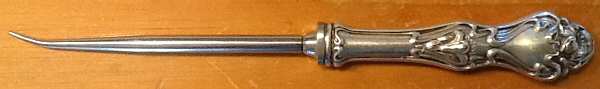 Azalia (Sterling) One Tine Butter Pick