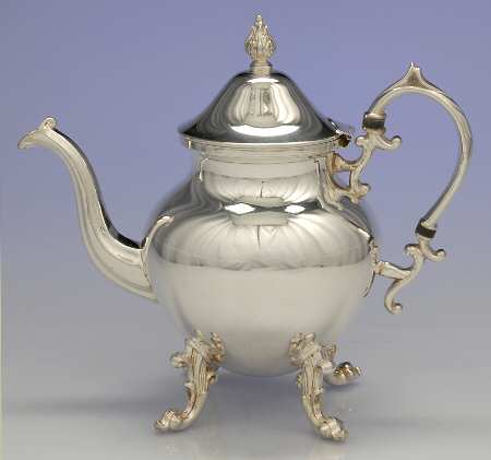 BIM14 (Silverplate, Hollowware) Teapot