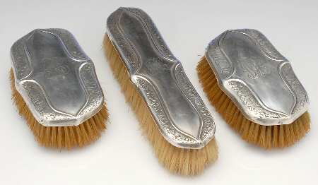 2802 (Sterling, Hollowware) 3pc Brush Set-1 Clothes & 2 Military