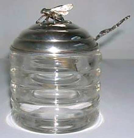 X856 (Sterling, Hollowware) Beehive Honey Pot