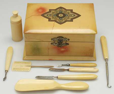 Stainless Hollowware by Bakelite