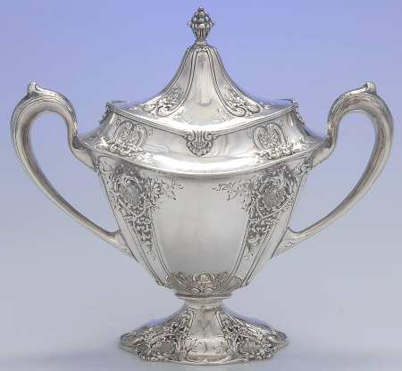 5242 (Sterling, Hollowware) Sugar Bowl & Lid