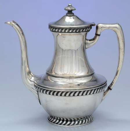 8312 (Silverplate, Hollowware) Silverplate Coffee Pot