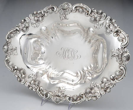 Chrysanthemum (Sterling, Hollowware) 17" Oval Flat Centerpiece