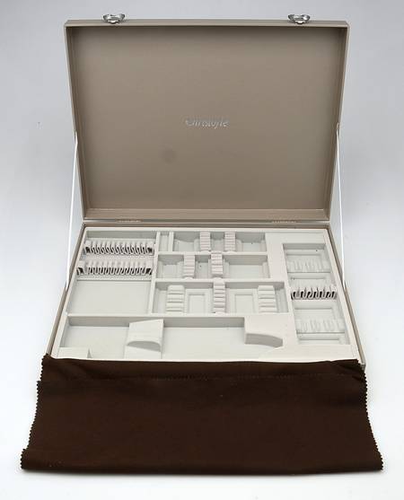 Silverplate Hollowware Flatware Chest-New/No Drawer