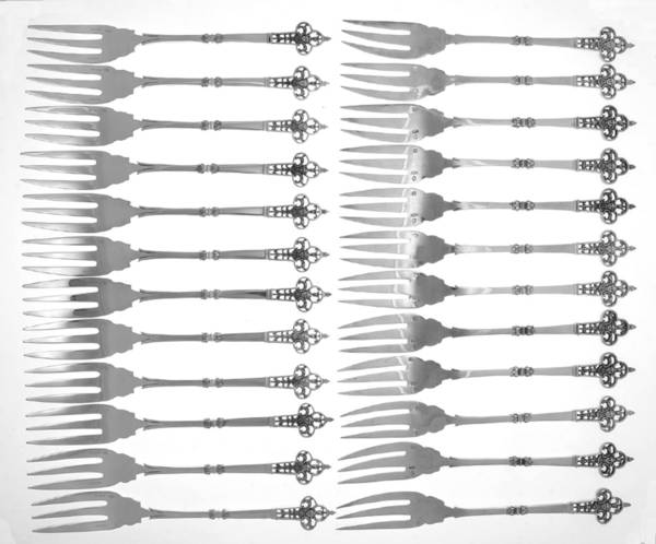 Renaissance (Sterling, 1991) Individual Solid Fish Fork - Set of 24