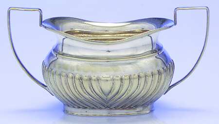 7143 (Silverplate, Hollowware) by Cheltenham &amp; Co Ltd