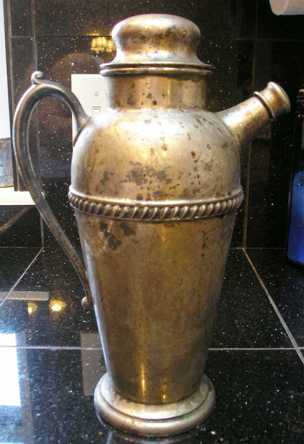 3150 (Silverplate, Hollowware) Silverplate Cocktail Shaker