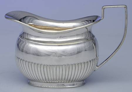 02021 (Silverplate, Hollowware) Creamer by Cheltenham & Co Ltd