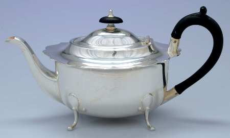 7239 (Silverplate, Hollowware) by Cheltenham &amp; Co Ltd