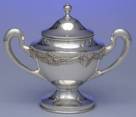 CQT1 (Sterling, Hollowware) Sugar Bowl & Lid by Conquistador