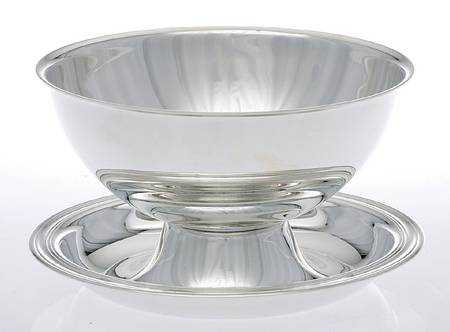 Albi (Silverplate, Hollowware) Plated Gravy Boat with Attached Underplate