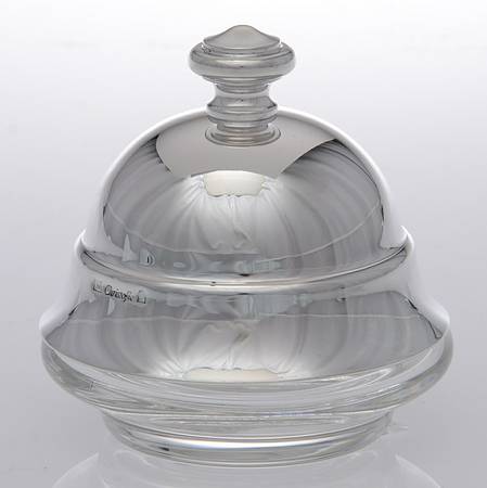 Albi (Silverplate, Hollowware) Round Glass Butterdish with Silverplate Lid