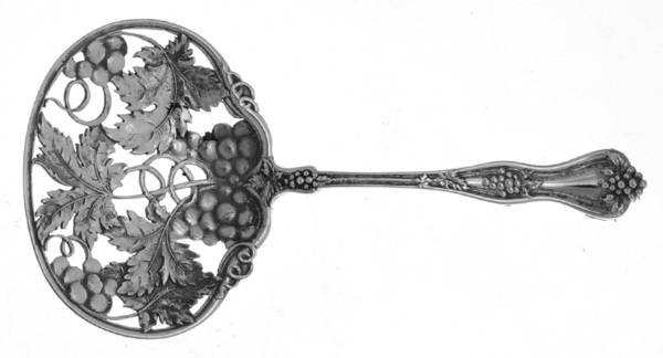 Grape (Sterling, 1895, No Monograms) Solid Bon Bon Spoon with Pierced Bowl