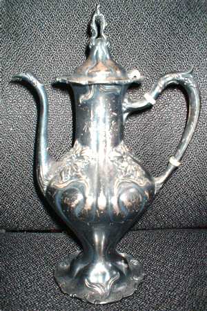 01606 (Silverplate, Hollowware) Silverplate Coffee Pot