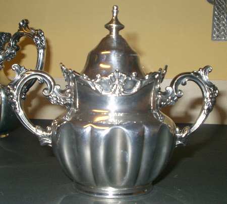 1674 (Silverplate, Hollowware) Sugar Bowl & Lid