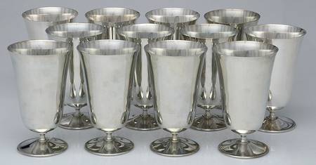 Silverplate Hollowware Tea Goblet - Set of 12 by De Uberti Silver