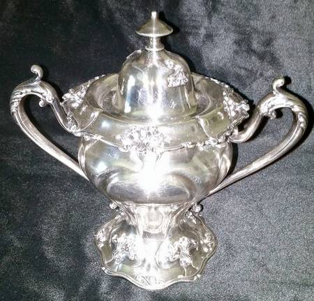 1612 (Silverplate, Hollowware) Sugar Bowl & Lid