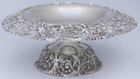651 (Sterling, Hollowware) Tazza by Durham Sterling