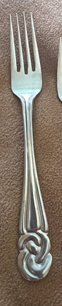 ESN2 (STAINLESS) by Essentials