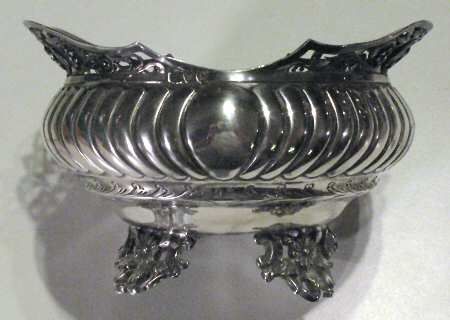 12163 (Sterling, Hollowware) by Edward Hutton
