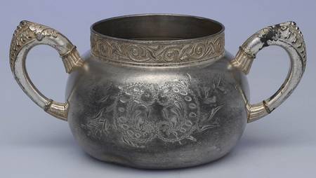 99 (Silverplate, Hollowware) by Empire Arts Metal Works
