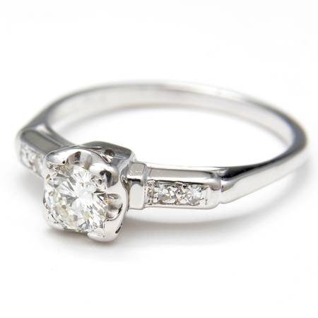 18KW Retro Modern Diamond (0.34) Ring