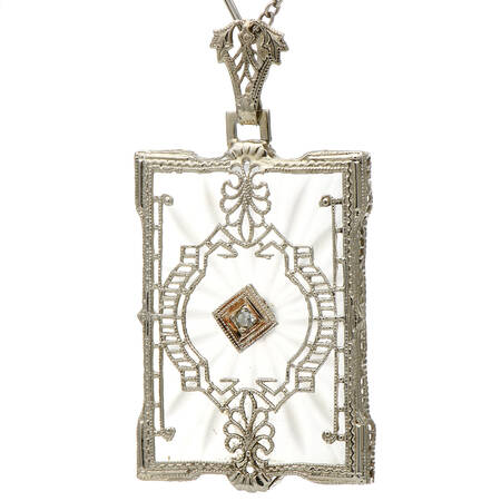 10KW Edwardian Rock Crystal Camphor Pendant