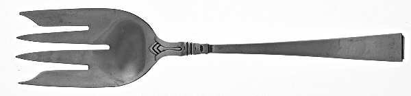 Classic Beauty (Sterling, 1947) Medium Solid Cold Meat Serving Fork