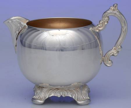 2462 (Silverplate, Hollowware) Creamer
