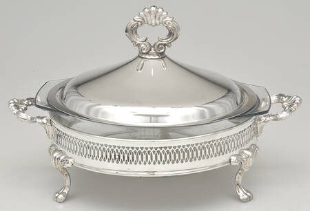 1543 (Silverplate, Hollowware) 1.5 Qt Round Covered Casserole with Liner