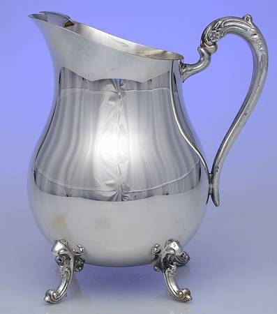 3707 (Silverplate, Hollowware) 64 Oz Ice Lip Water Pitcher