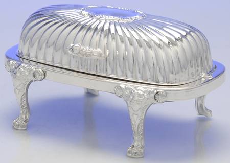 357 (Silverplate, Hollowware) Roll Top Round Butter W/Glass Liner