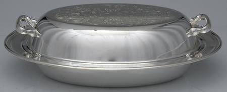 1105 (Silverplate, Hollowware) 11" Oval Double Vegetable with Glass Liner