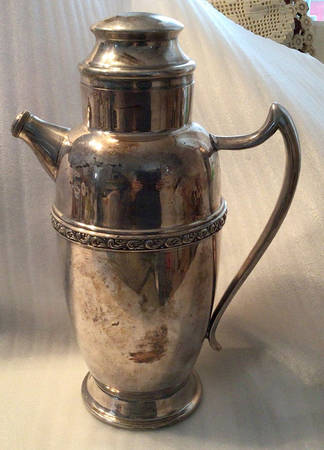 Dynasty (Silverplate, Hollowware) Cocktail Shaker with Lid