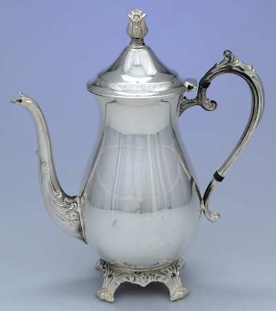 2305 (Silverplate Hollowware) Silverplate Coffee Pot