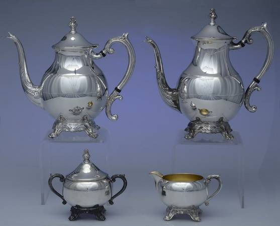 1224 (Silverplate, Hollowware) (4 Piece) Silverplate Tea Set