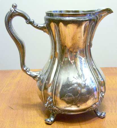 1446 (Silverplate, Hollowware) Silverplate Water Pitcher