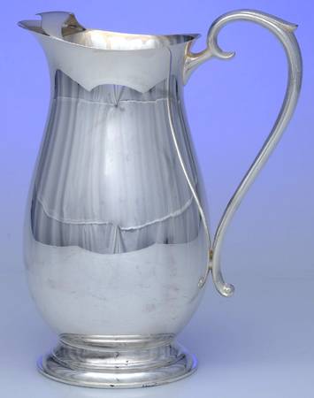 5707 (Silverplate, Hollowware) Plated Water Pitcher with Ice Lip