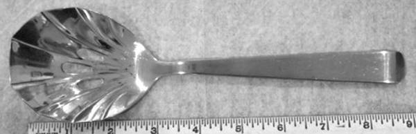FTU37 (Stainless) Pierced Solid Serving Spoon