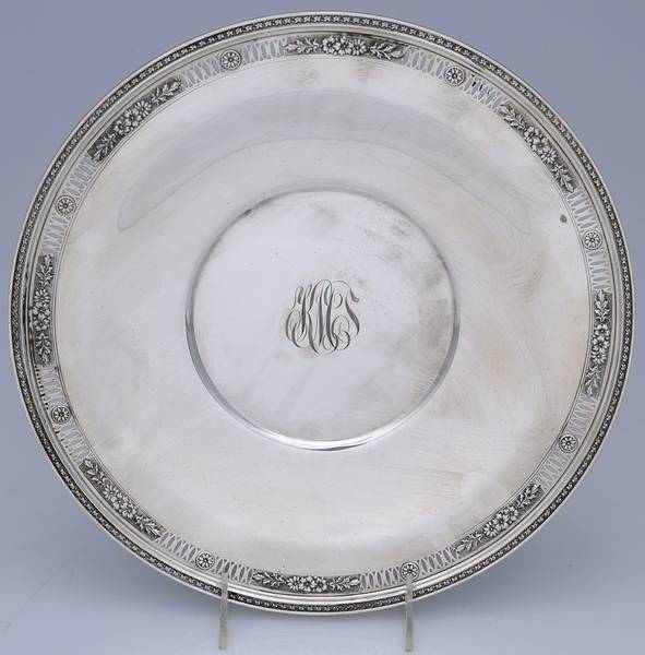 R54-1 (Sterling, Hollowware) 12" Sandwich Plate