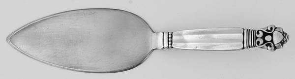 Acorn (Sterling, 1915) Sandwich Server Solid With Hollow Handle