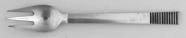 Parallel (Sterling, 1931) Individual Solid Fish Fork