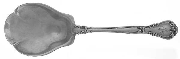 Chantilly (Sterling, 1895, Lion-Anchor-G, No Mono) Large Solid Shell Berry/Casserole Spoon