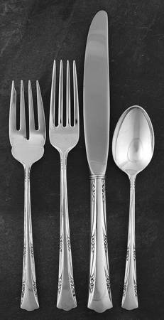 Greenbrier (Sterling, 1938, No Monos) 4 Piece Place Size Setting