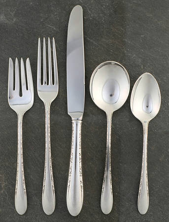Invitation (Silverplate, 1940) 5 Piece Place Setting by Gorham Silver