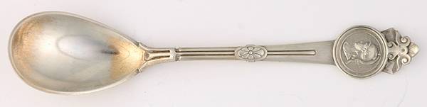 Medallion (Sterling, 1864) Egg Spoon