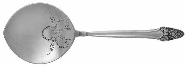 Sovereign-Old (Sterling, 1941, Old)  Large Solid Bright Cut Pie Knife