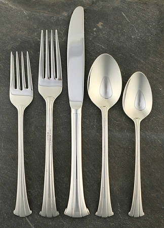 Trilogy (Stainless) 5 Piece Place Setting by Gorham Silver